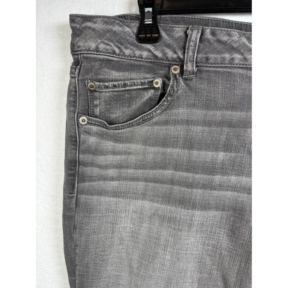 American Eagle Straight Jeans Womens 18 Long Gray Cotton Stretch Classic Casual